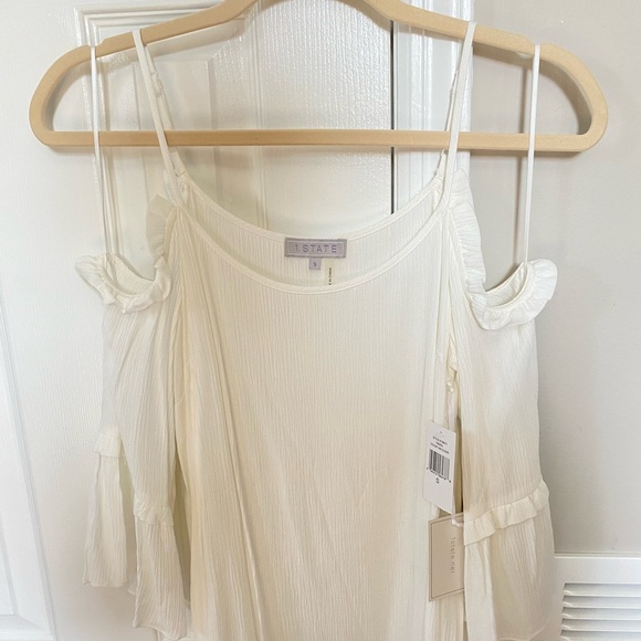 Size Small One State off the shoulder white top. NWT - Picture 2 of 2